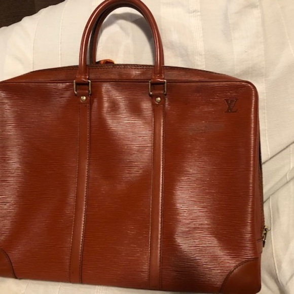 Authentic Epi Leather LV laptop/document bag - Picture 2 of 4